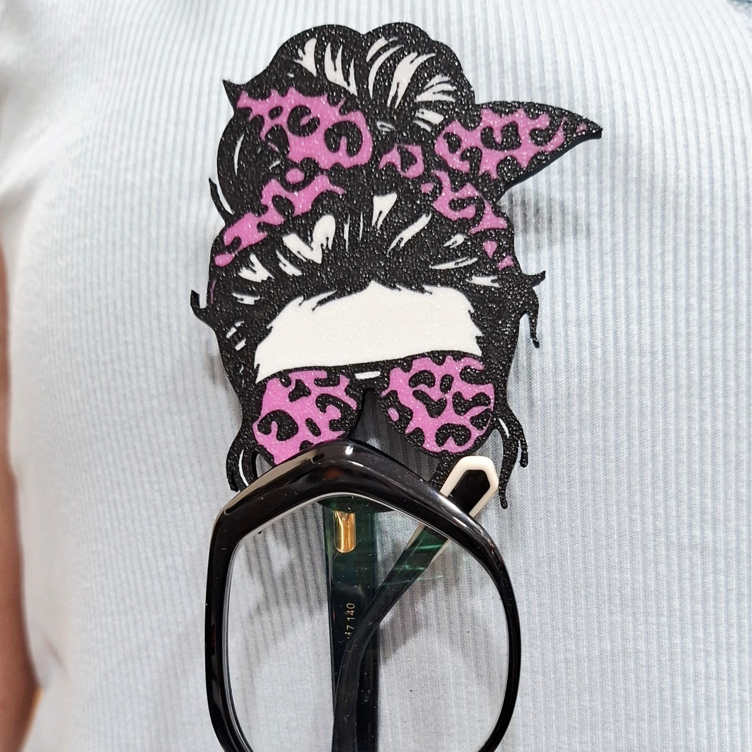 Broche Cuelga Gafas Leopardo - Imagen 2