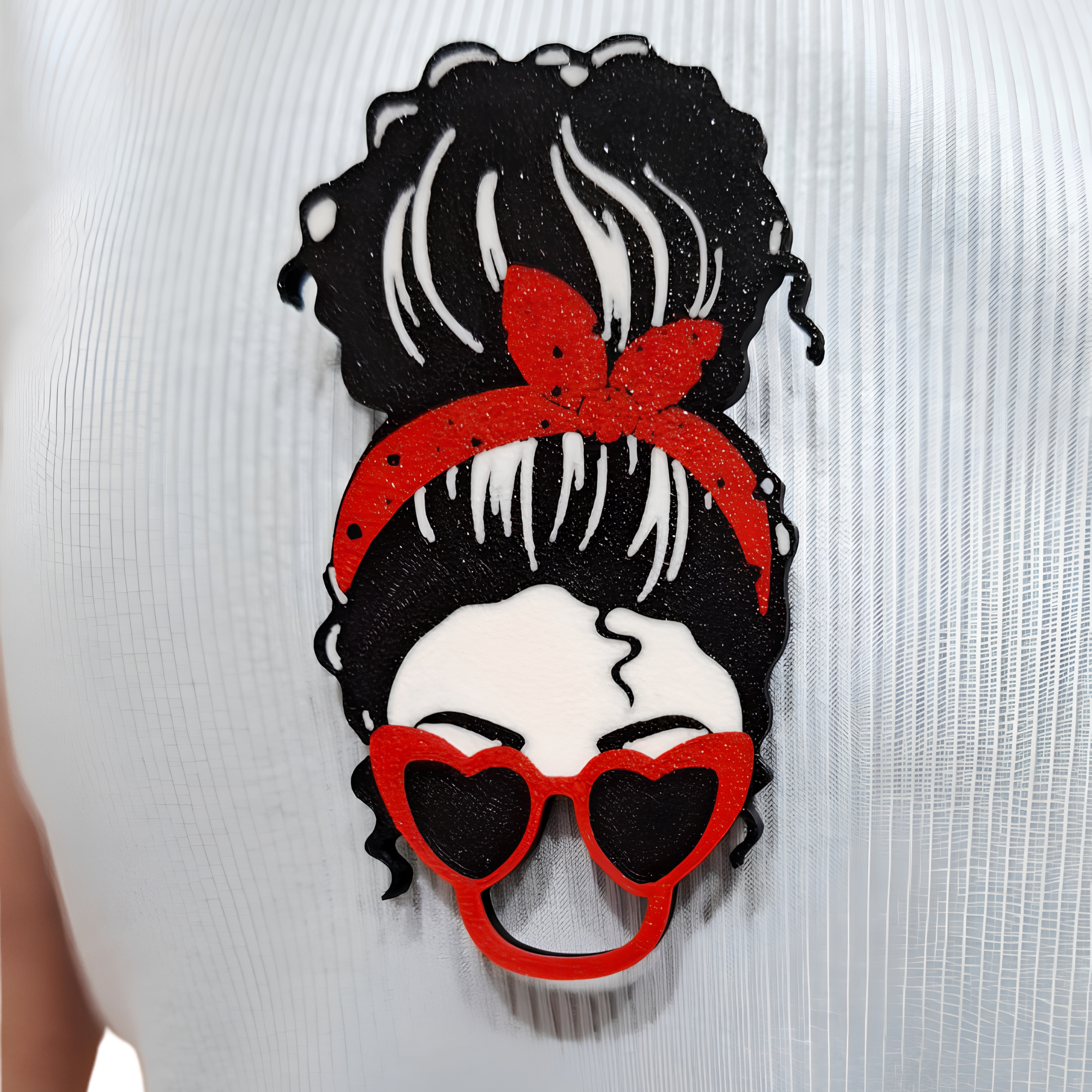 Broche Cuelga Gafas Corazón
